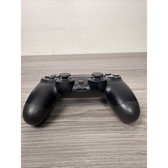 Sony Playstation 4 1TB CUH-2215B System W/ Controller And Cords Read - Picture 15 of 16